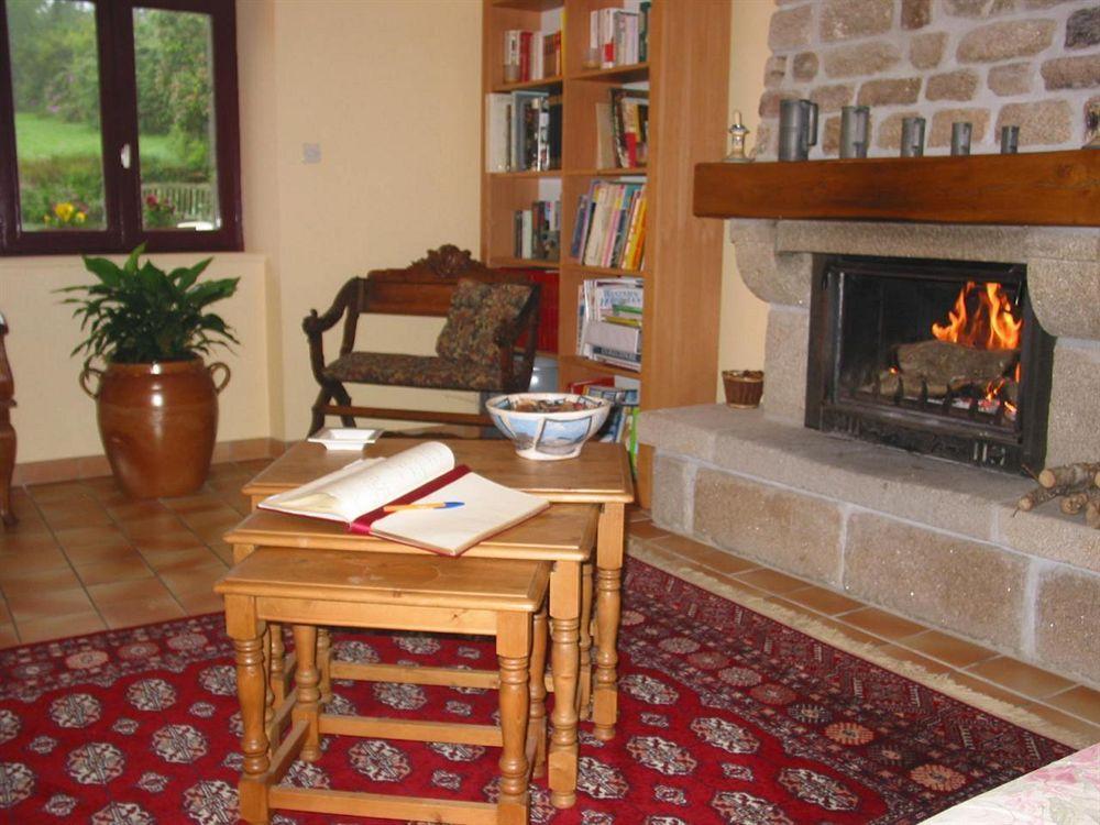 Domaine De Lesvaniel Landudec Exterior foto